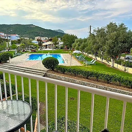 Hotel Aggelos Family Mesongí