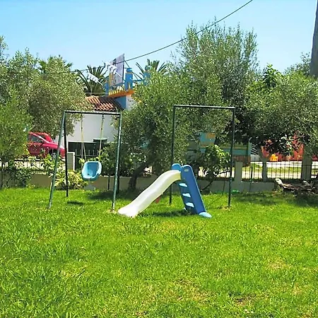 Aggelos Family Hotel