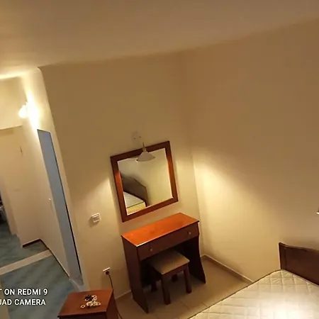 Hotel Aggelos Family Mesongí
